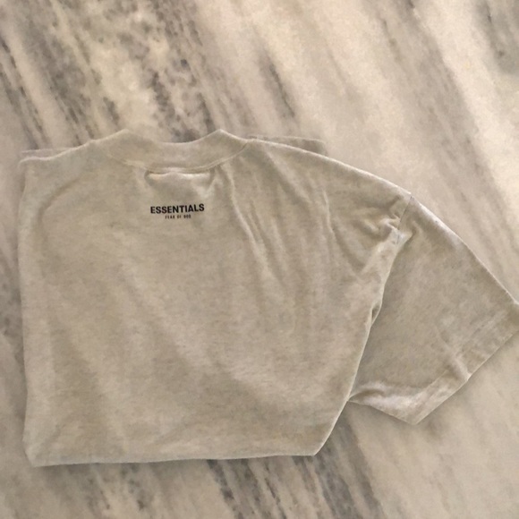Fear of God Other - Mens Fear of God Essentials Classic Tee Tshirt Oatmeal Grey Medium